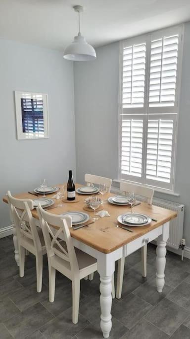 Swanage Bay Coastal Apartment מראה חיצוני תמונה